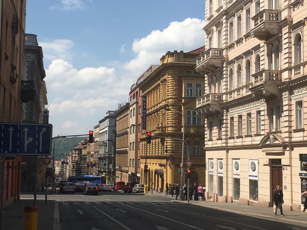 Apartment Glory Anglicka Prague Exterior photo